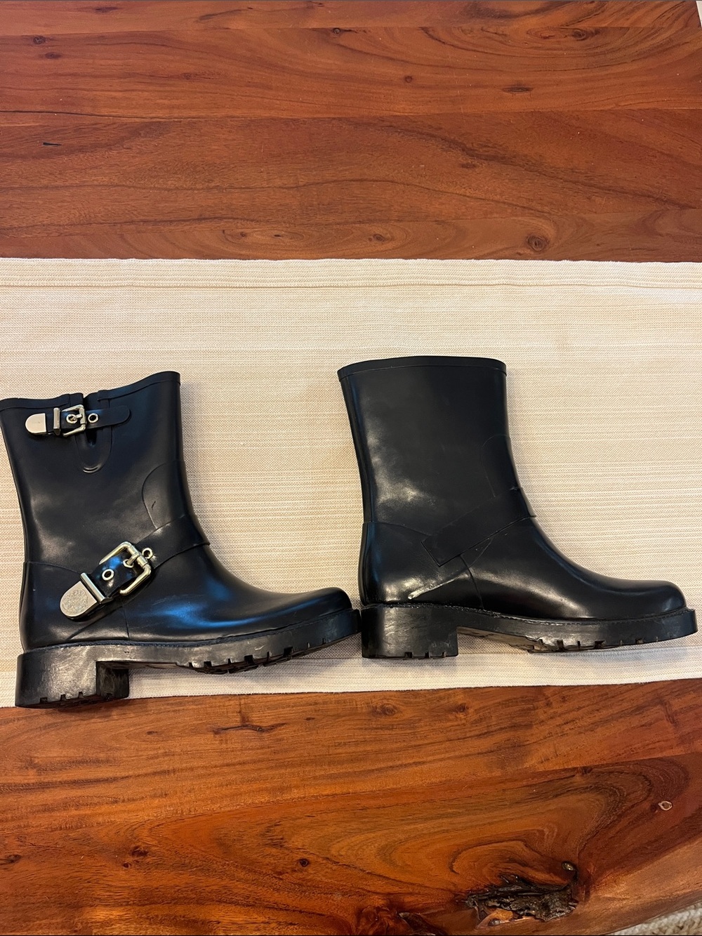 Vince Camuto Black Mid-Calf Rain Boots with Buckle Hardware